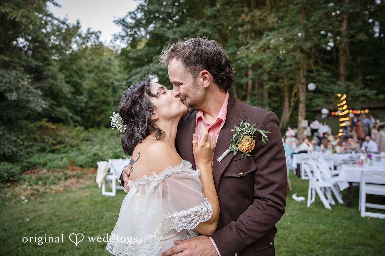 Oregon Backyard Wedding // Nicolette & Michael -