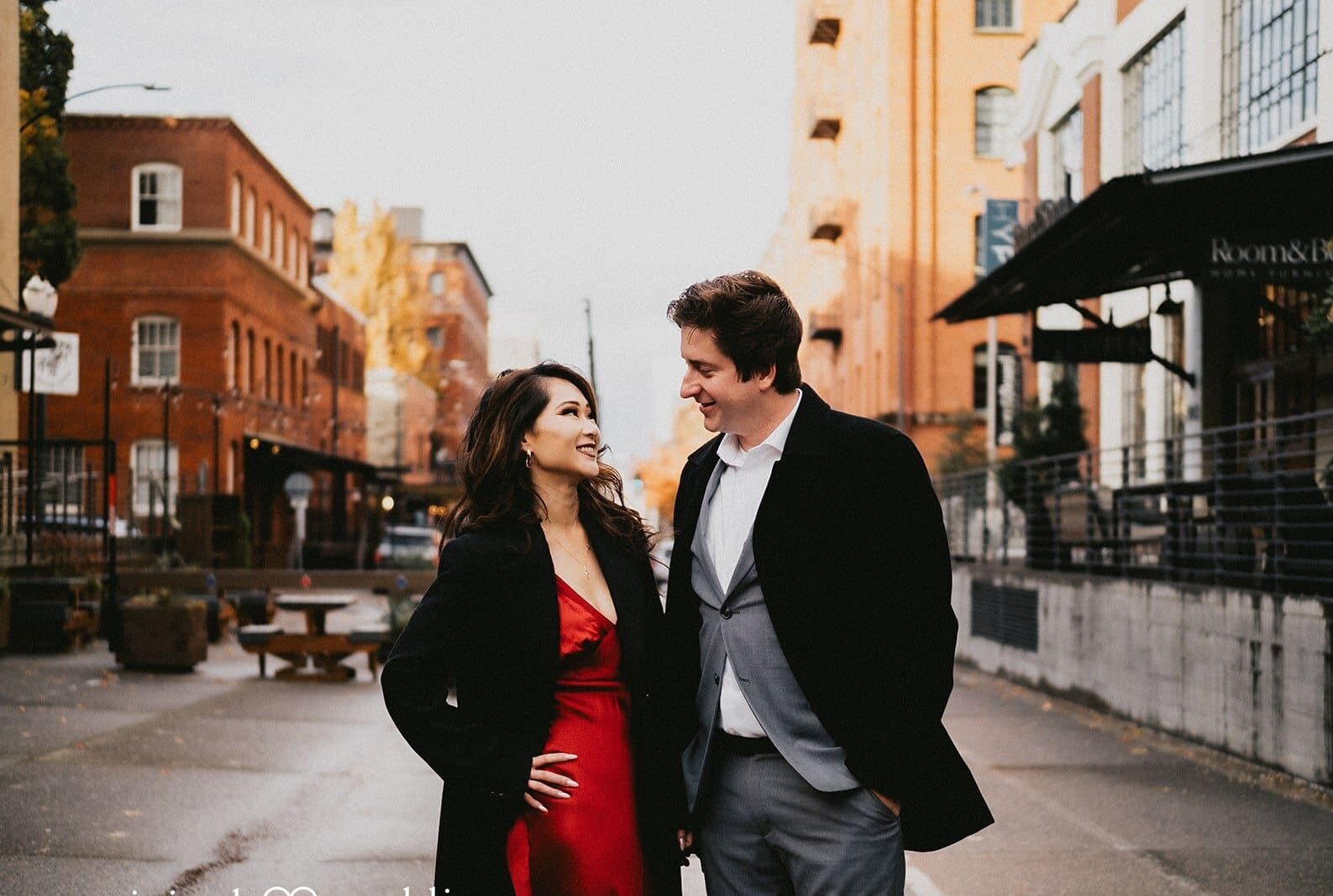 Pearl District Engagement // Jara & Daniel -