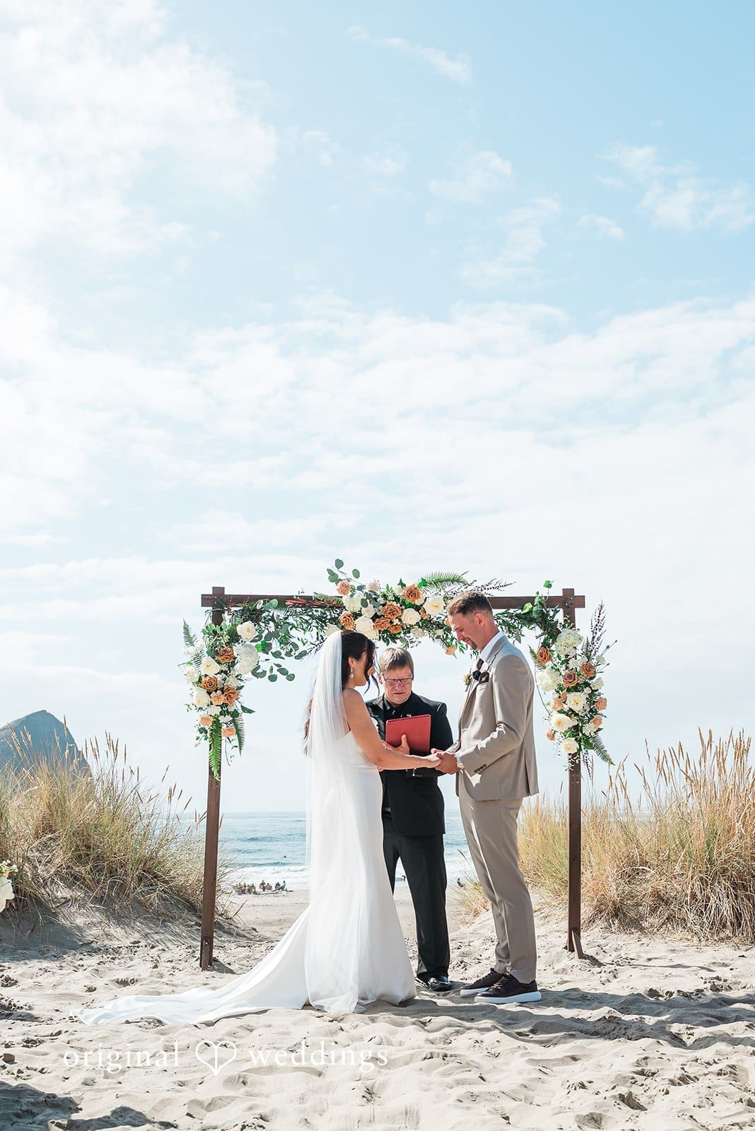 Pelican Brewery Wedding // Cody & Jenna -