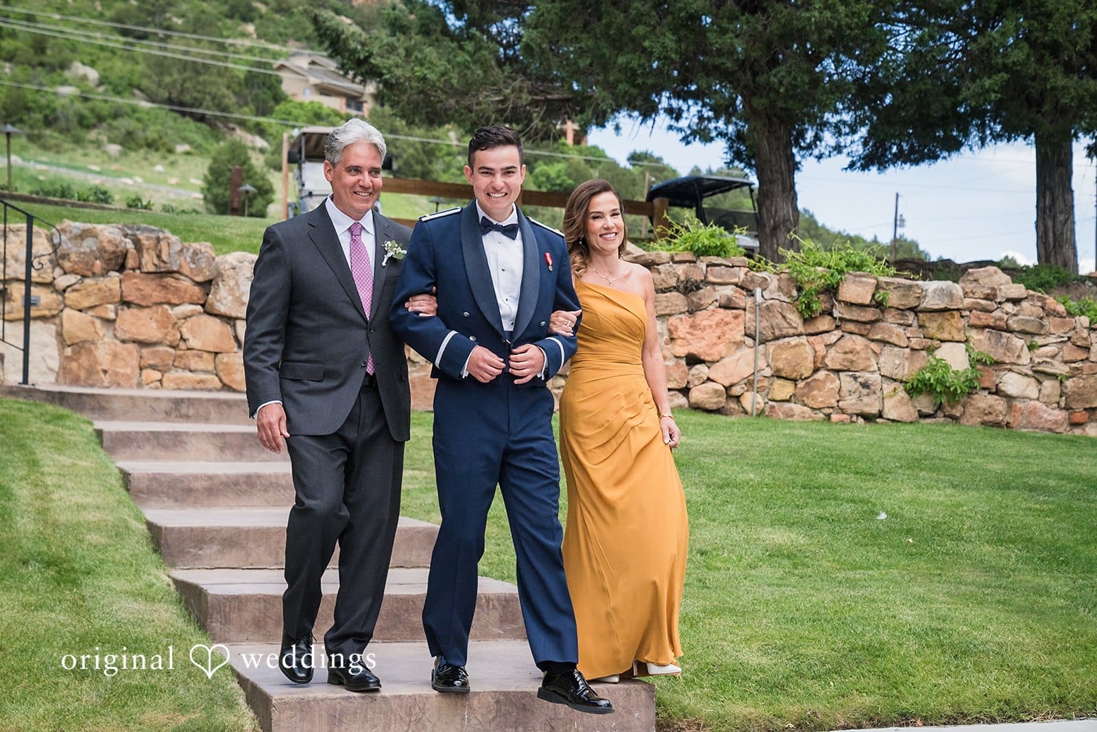 Perry Park Country Club Wedding // Victoria & Nicholas -