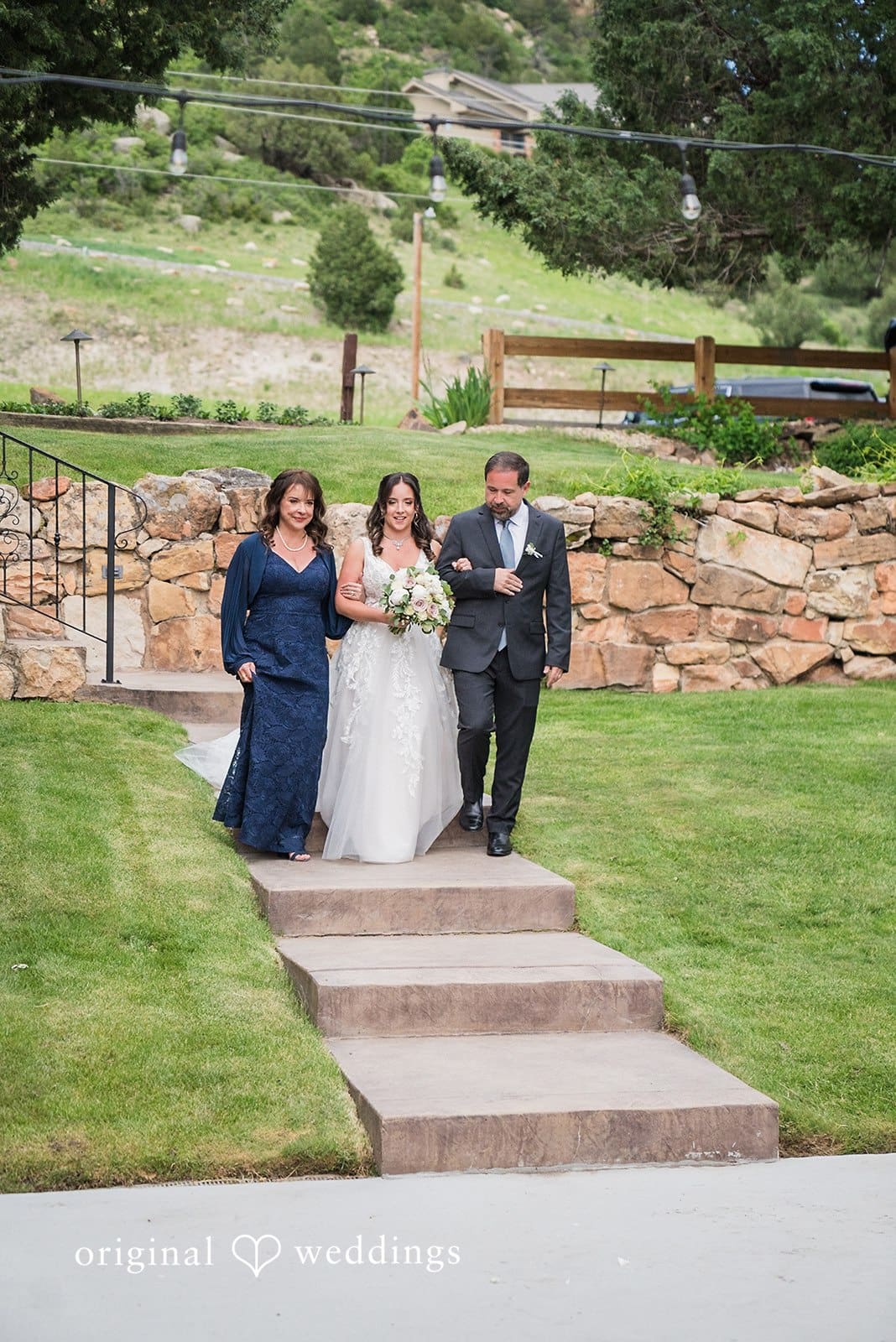 Perry Park Country Club Wedding // Victoria & Nicholas -