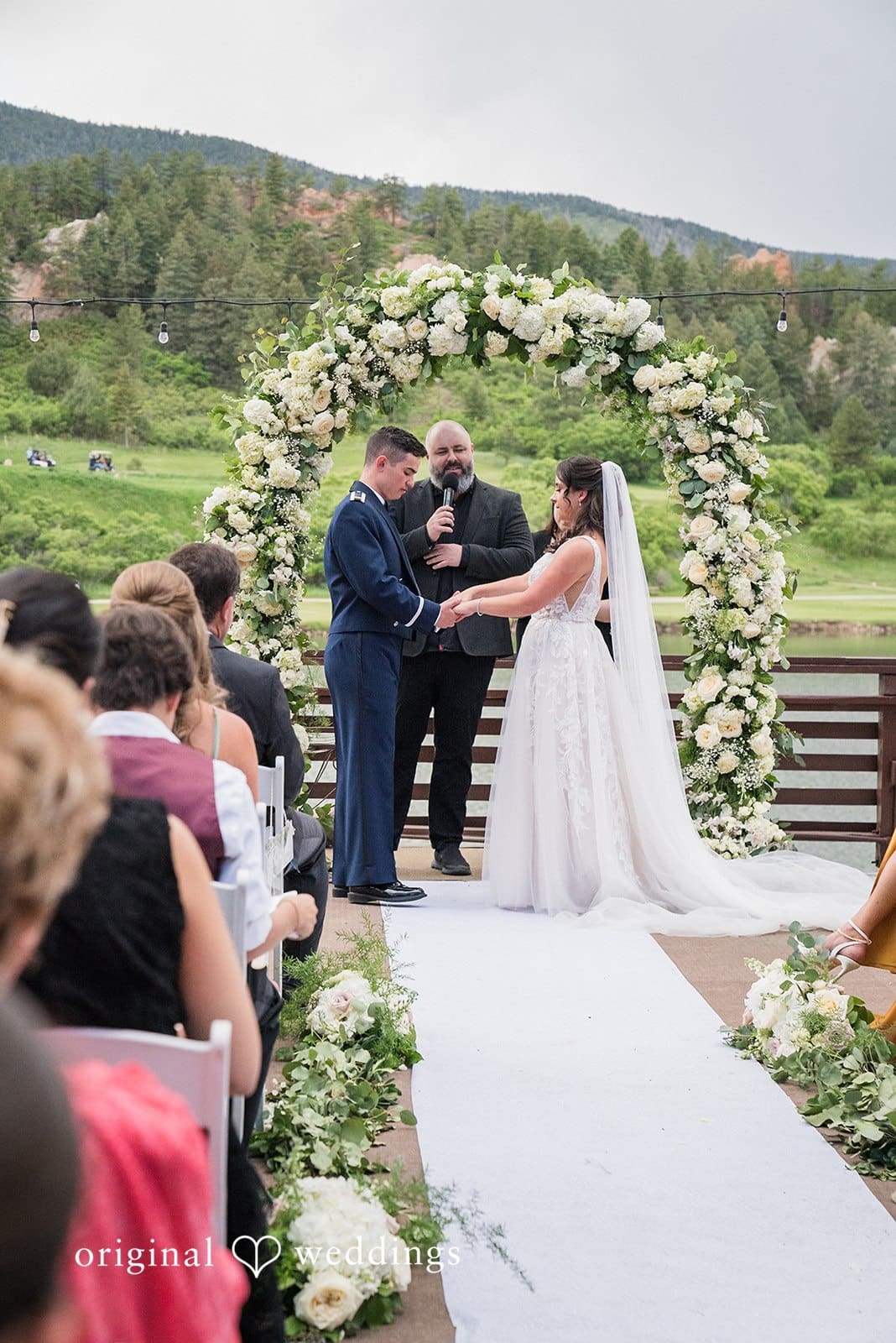 Perry Park Country Club Wedding // Victoria & Nicholas -