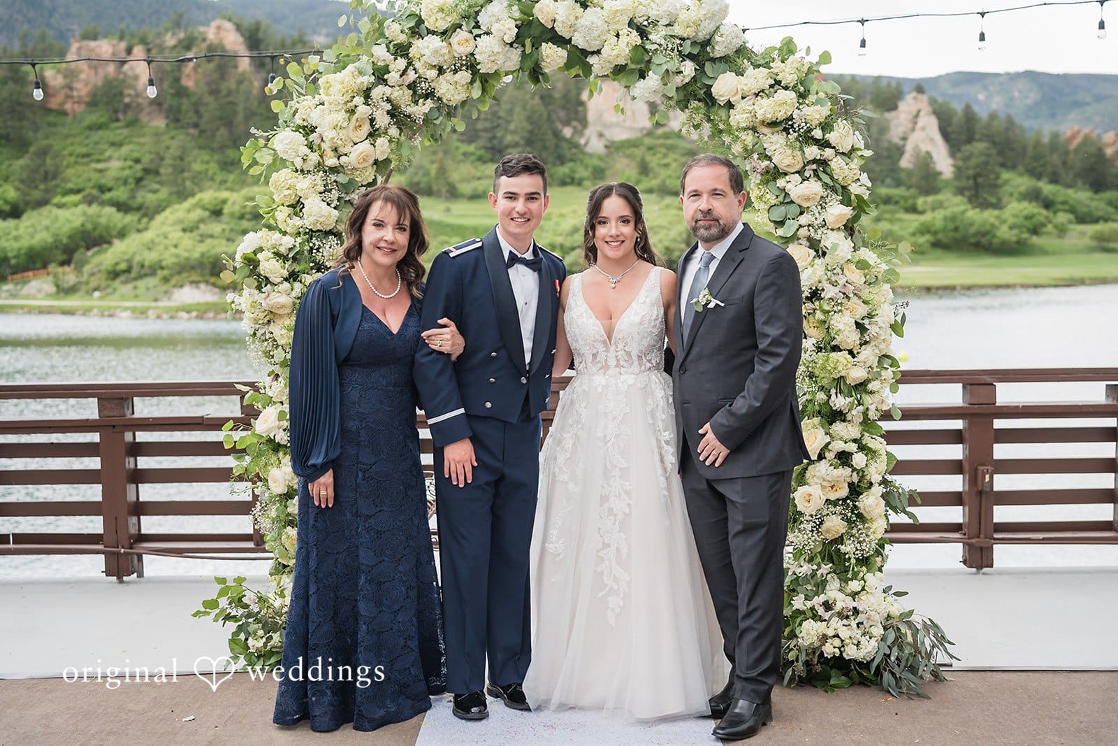 Perry Park Country Club Wedding // Victoria & Nicholas -