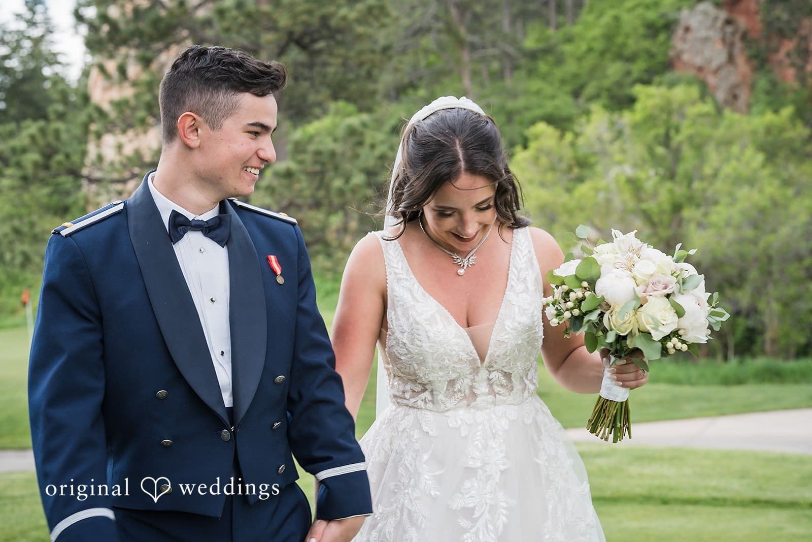 Perry Park Country Club Wedding // Victoria & Nicholas -