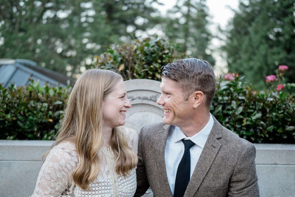 Portland International Rose Garden Engagement // Elizabeth & Daniel -