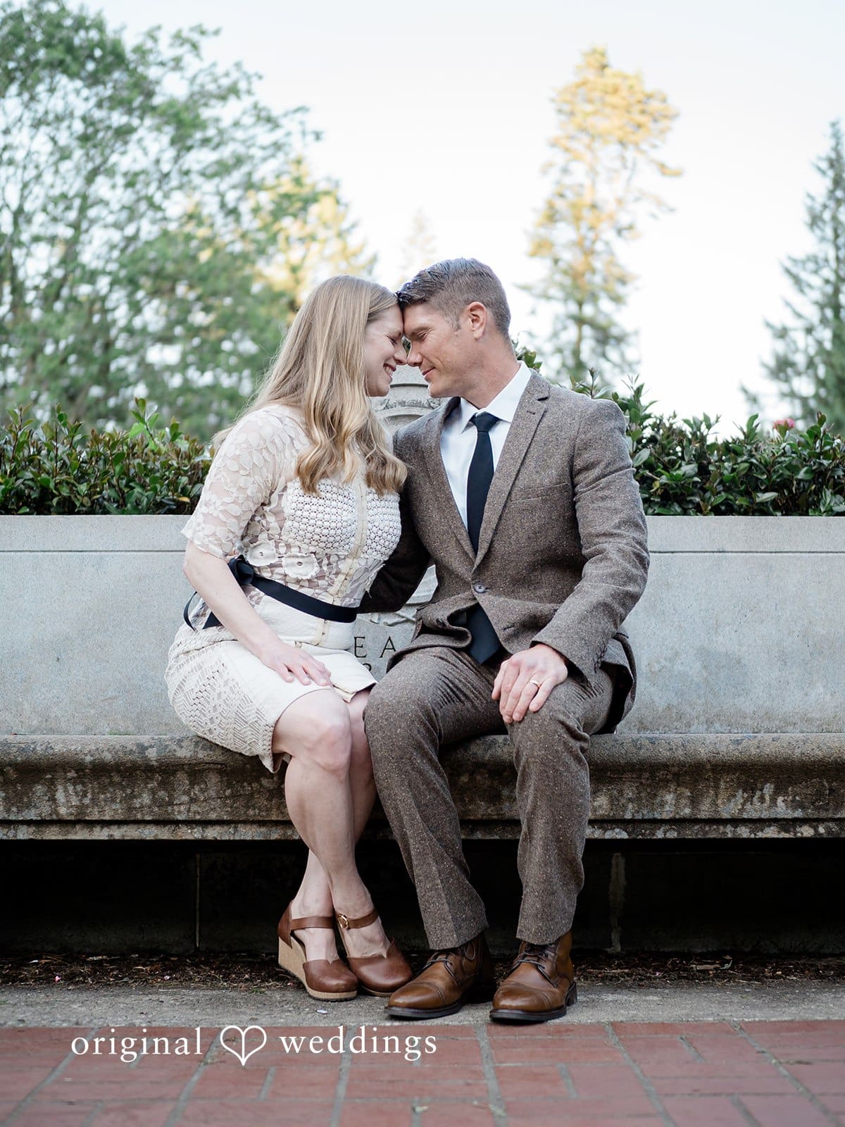 Portland International Rose Garden Engagement // Elizabeth & Daniel -