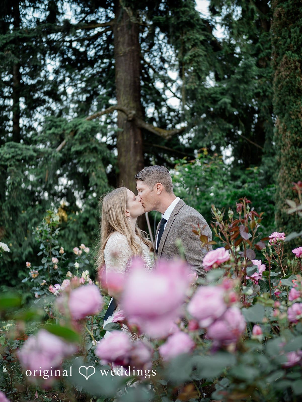 Portland International Rose Garden Engagement // Elizabeth & Daniel -