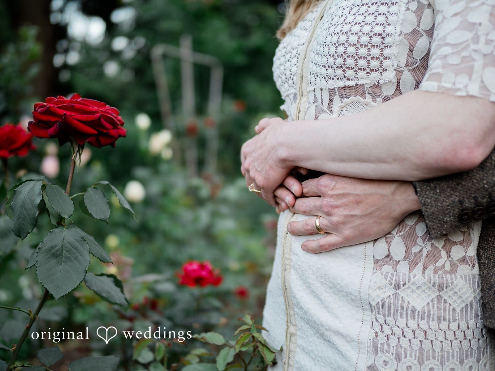 Portland International Rose Garden Engagement // Elizabeth & Daniel -