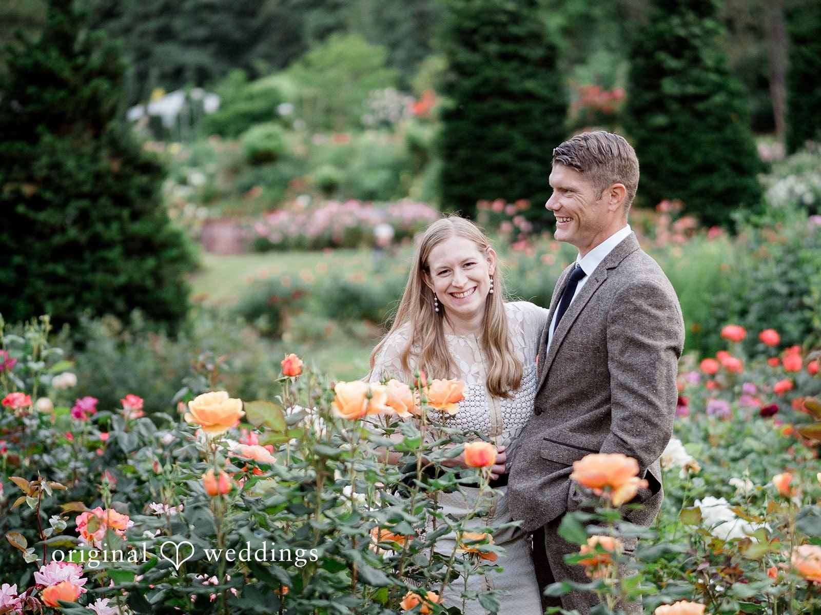 Portland International Rose Garden Engagement // Elizabeth & Daniel -