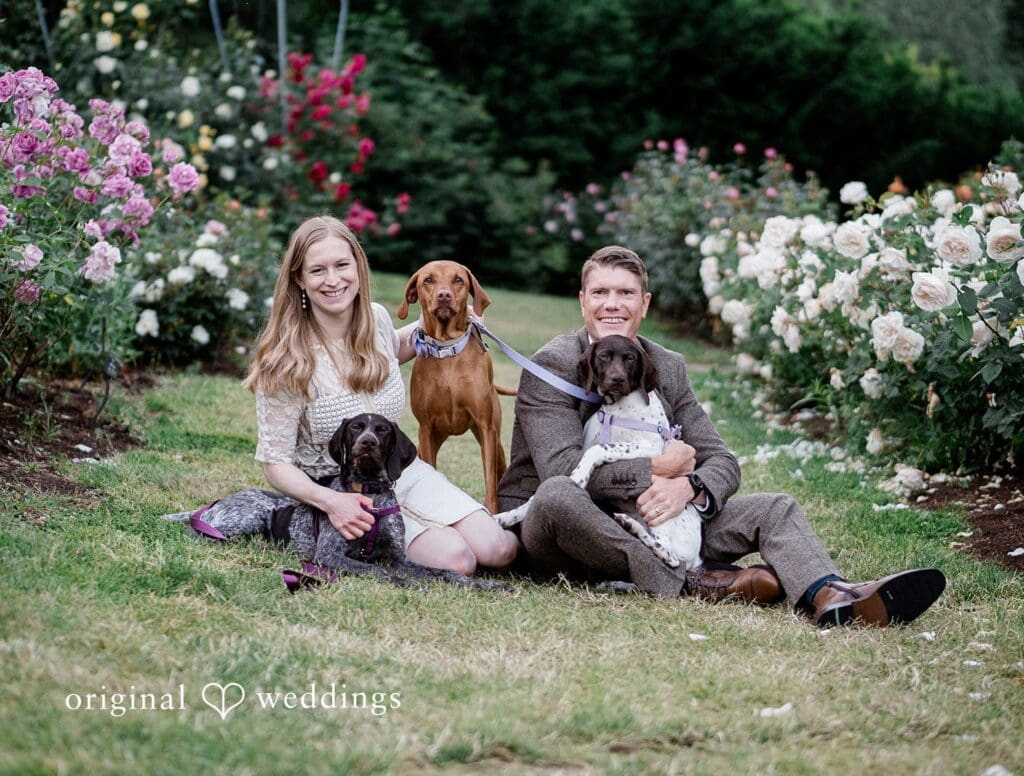 Portland International Rose Garden Engagement // Elizabeth & Daniel 1 Portland International Rose Garden Engagement // Elizabeth & Daniel -