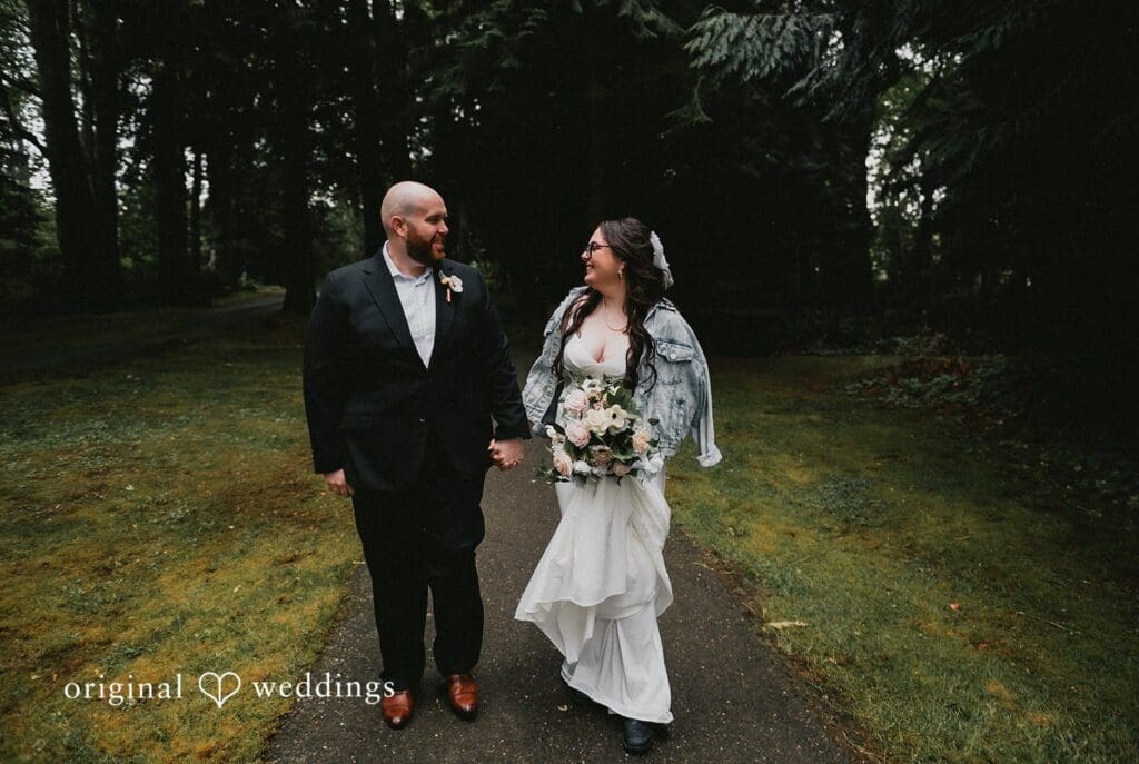 Rob + Abby Poulsbo Community Church Wedding // Rob & Abby -
