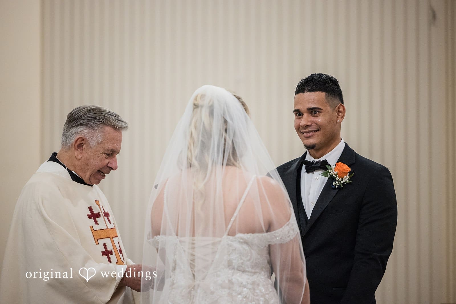 Resurrection Lutheran Church Wedding //Jillian & Carlos -