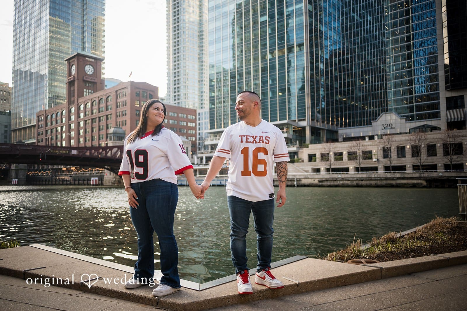 Chicago Riverwalk Engagement // Marina & Leonardo -