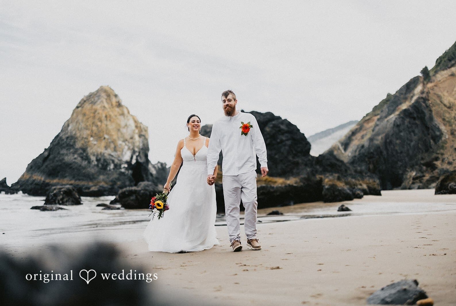Roads End Beach Wedding // Kassi & Nolan -