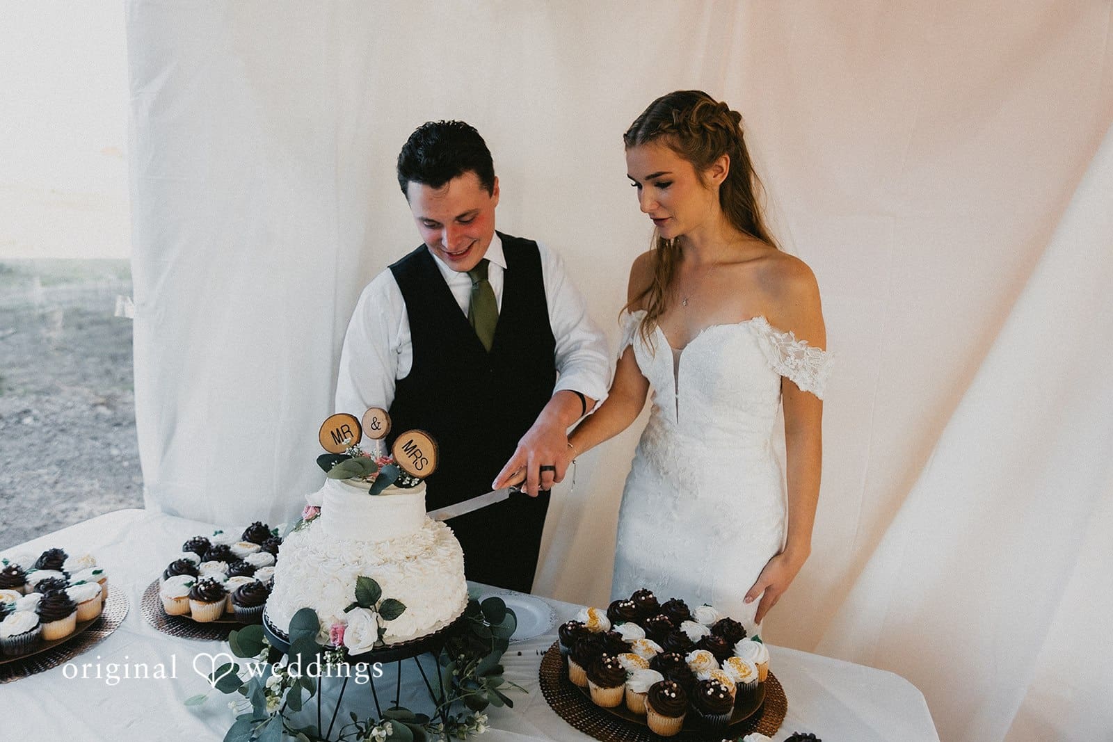 Salem Realife Church Wedding // Sarah & Caleb -