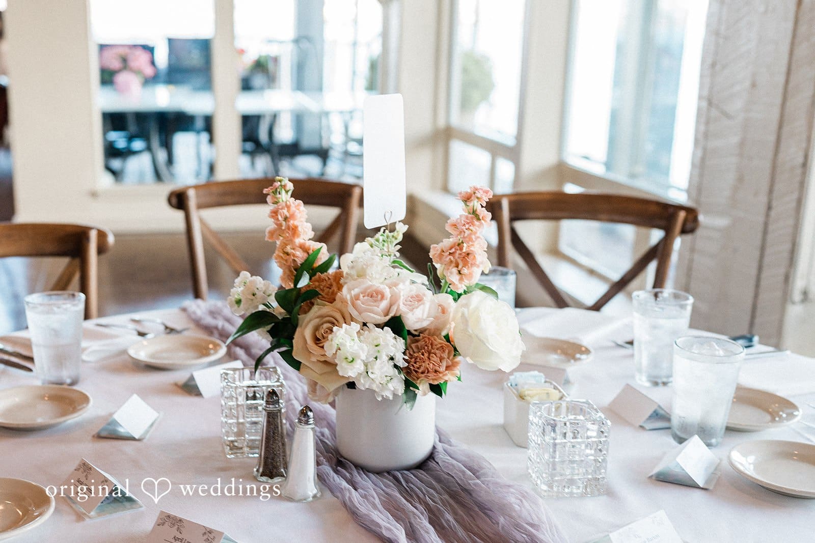 Salty's at Alki Wedding // Alejandro & Donna -