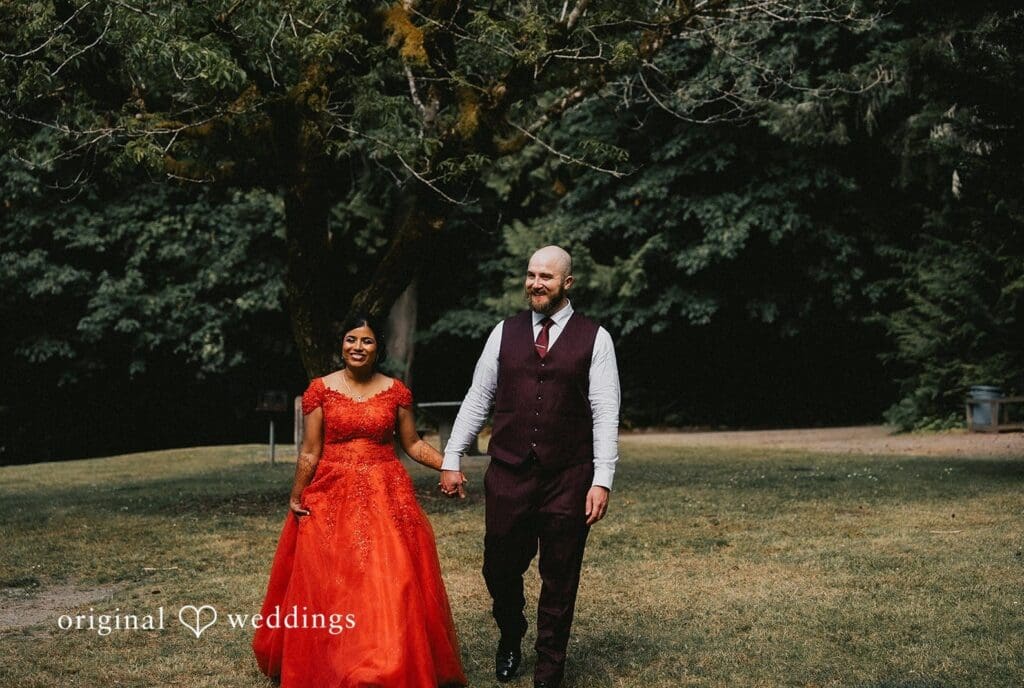 Sanskriti + Miles Scenic Beach Park Wedding // Sanskriti & Miles -