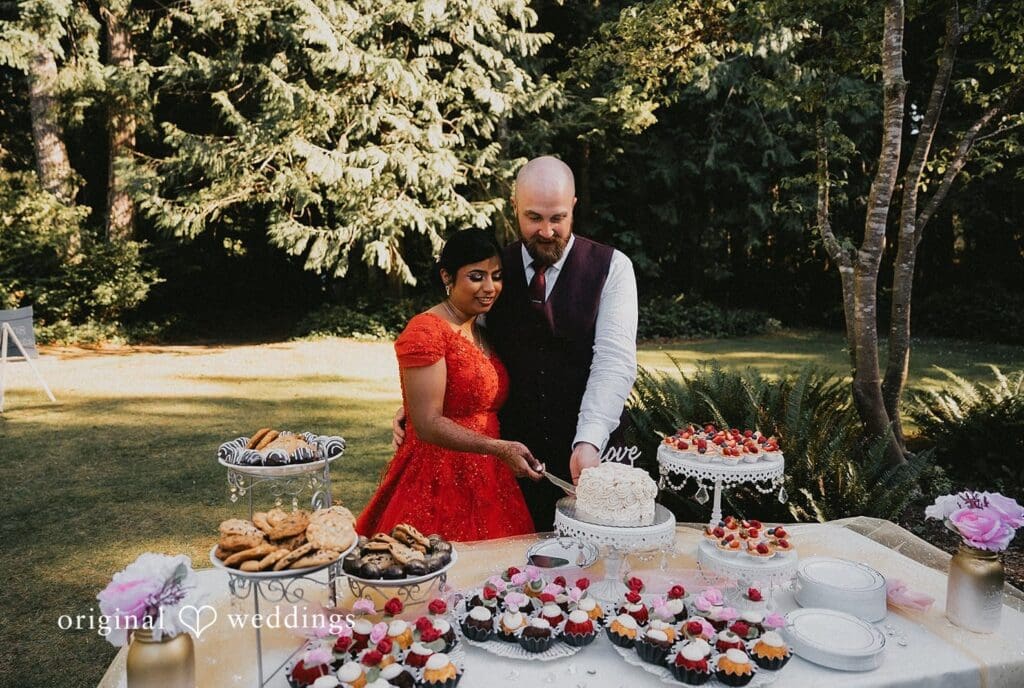 Sanskriti + Miles Scenic Beach Park Wedding // Sanskriti & Miles -