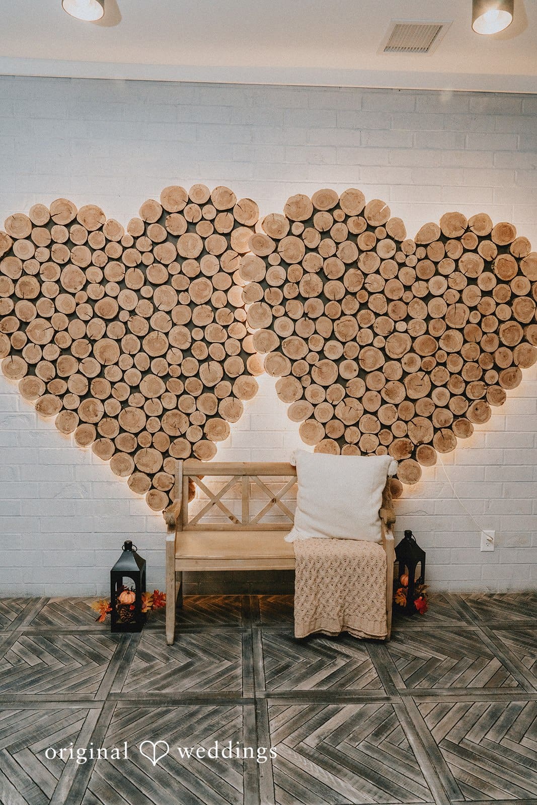 Signature Barn Banquet Hall Wedding // Jessica & Kevin -