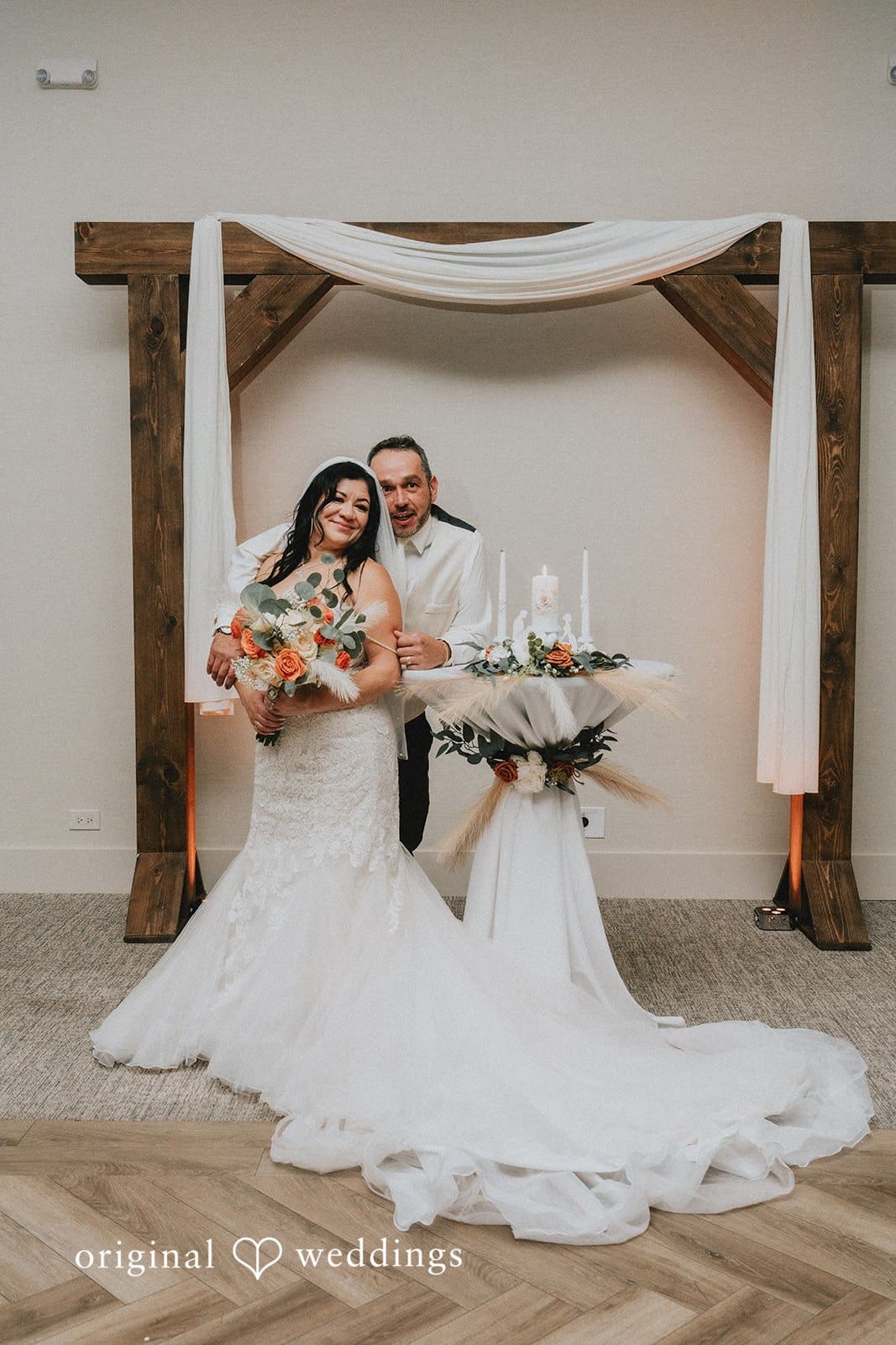 Signature Barn Banquet Hall Wedding // Jessica & Kevin -