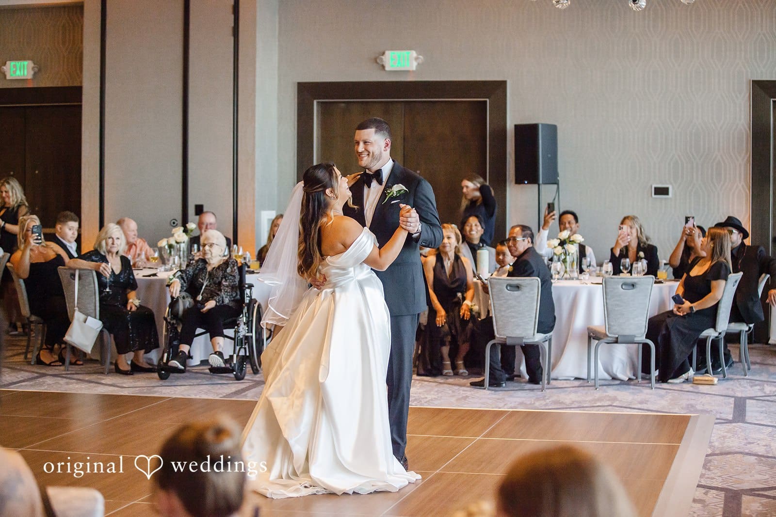 Silver Cloud Point Ruston Wedding // Kalena & Brendan -
