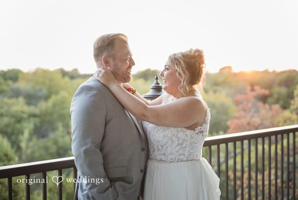 Amanda + Aaron Stoney Ridge Villa Wedding // Amanda & Aaron -