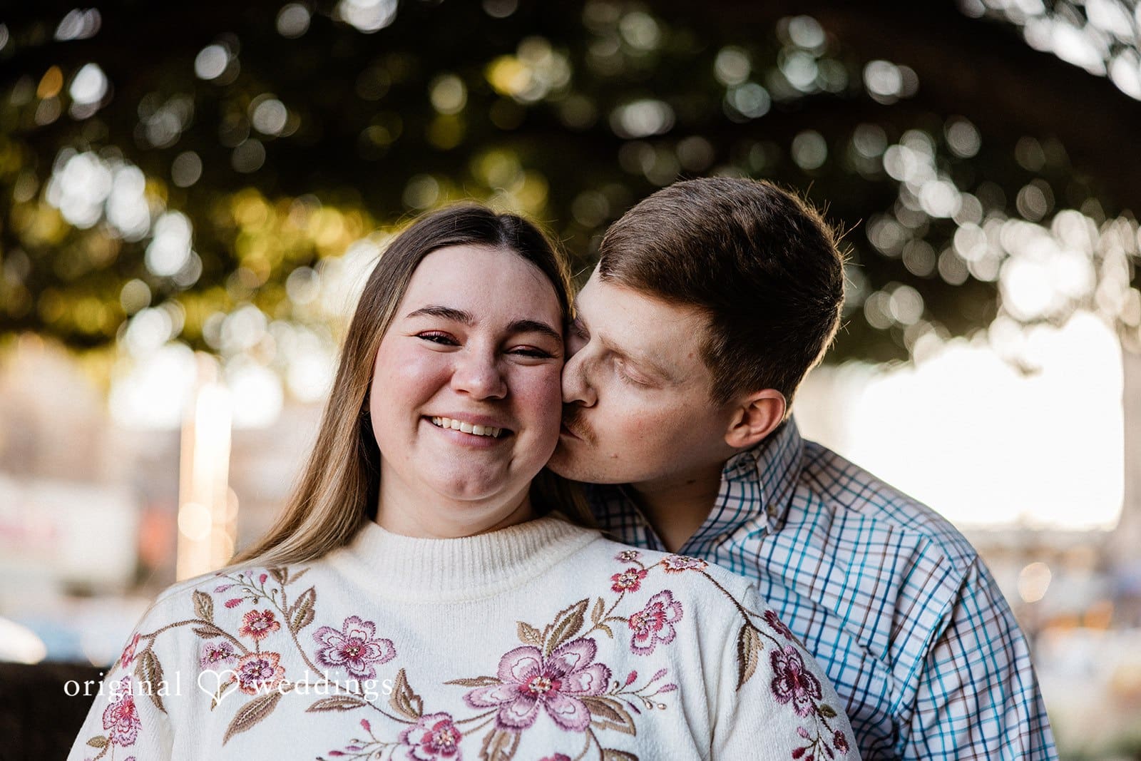 Sundance Square In Downtown Fort Worth Engagement // Riley & Lyndsay -