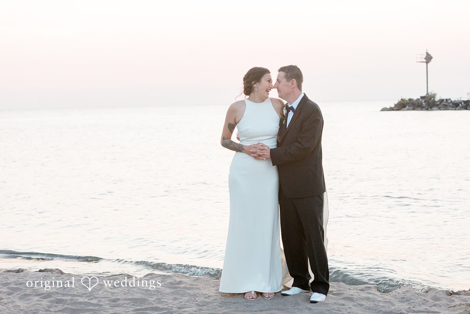 Sunset Terrace at Lakeview Park Wedding // Kimberly & Thomas -
