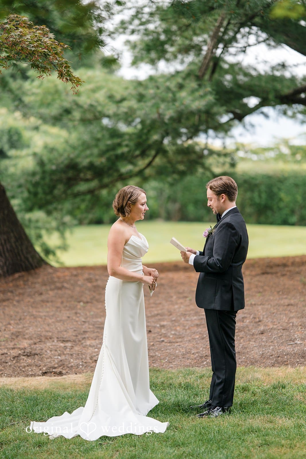 Tappan Hill Mansion Wedding // Francesca & John -