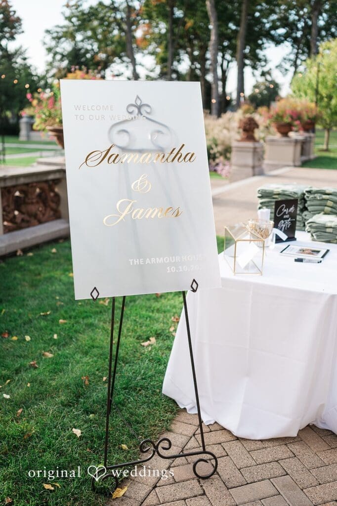 The Armour House Wedding // Samantha & James in Airy Style -
