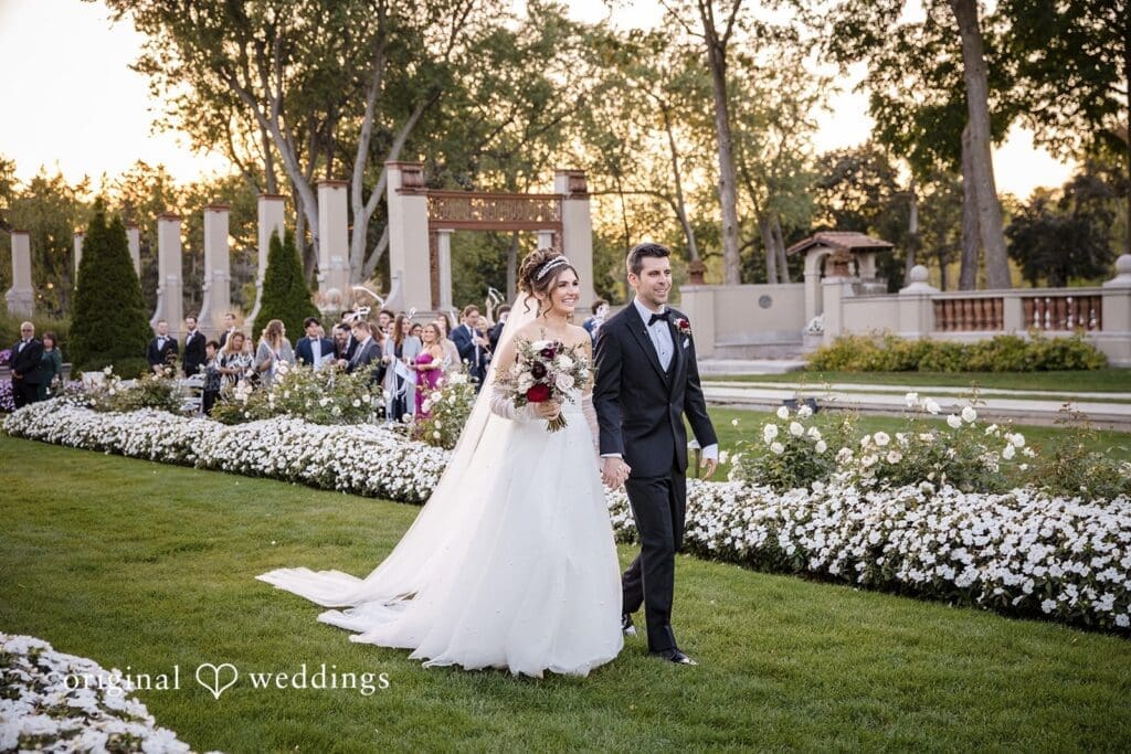The Armour House Wedding // Samantha & James in Timeless Style -