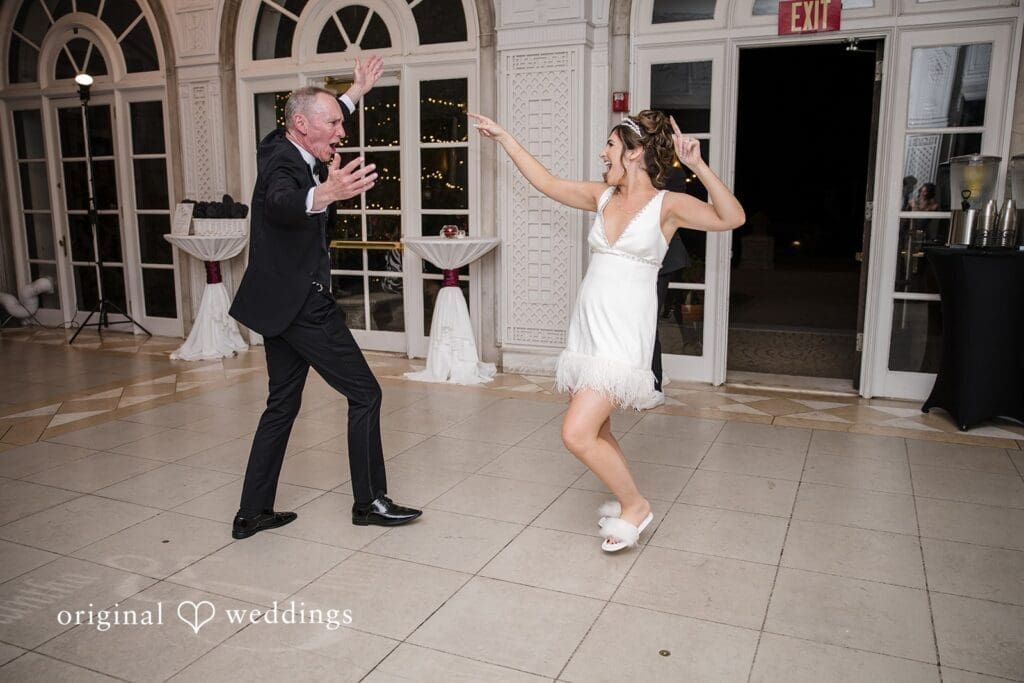 The Armour House Wedding // Samantha & James in Timeless Style -