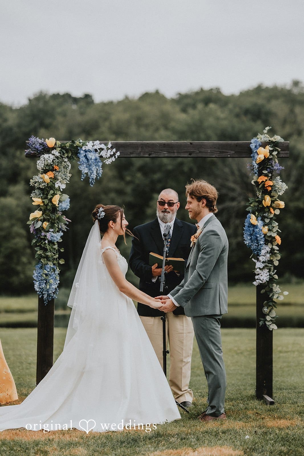 The Barn at Maple Lane Farms Wedding // Emmanuelle & Christian -