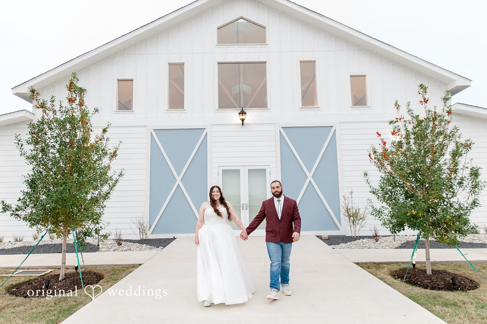 The Cinnamon Barn Wedding // Jillian & Darrell -