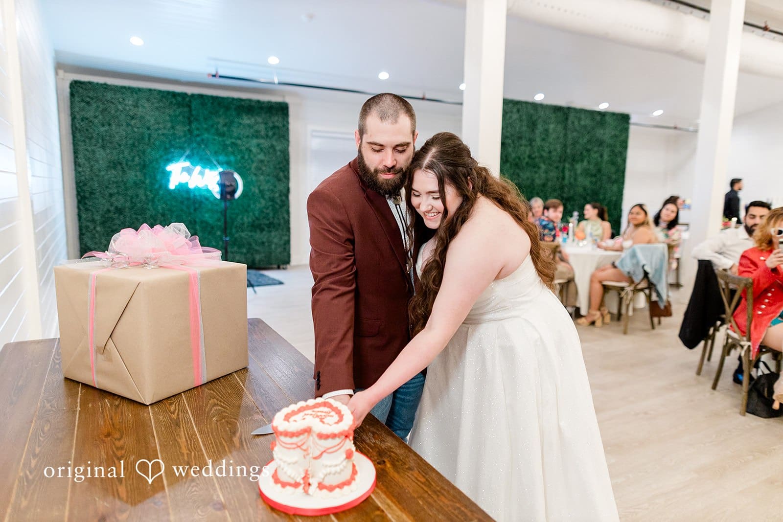 The Cinnamon Barn Wedding // Jillian & Darrell -