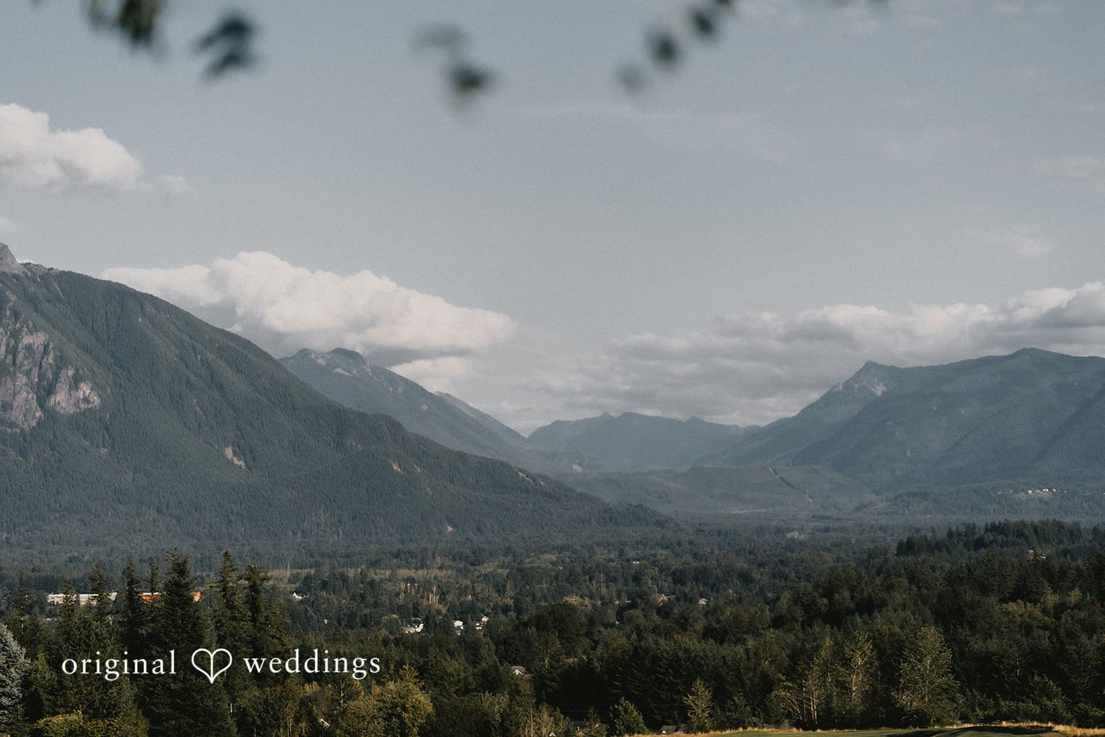 The Club at Snoqualmie Ridge Wedding // Melissa & Jeffrey -