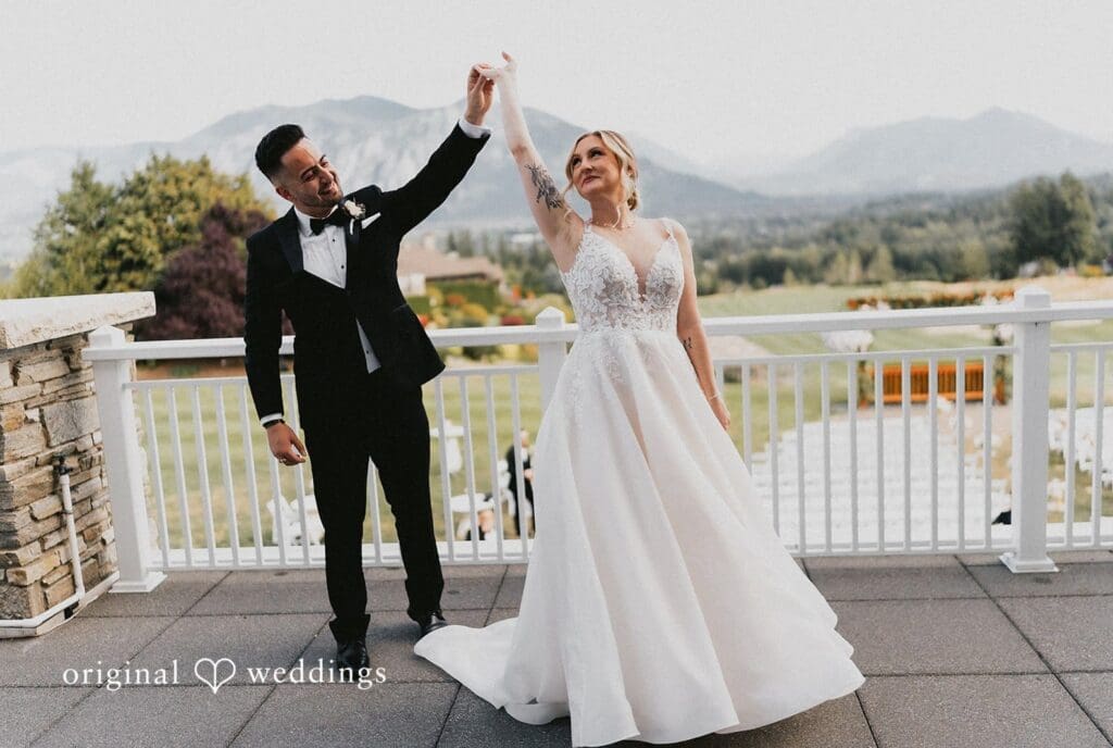 Melissa + Jeffrey The Club at Snoqualmie Ridge Wedding // Melissa & Jeffrey -
