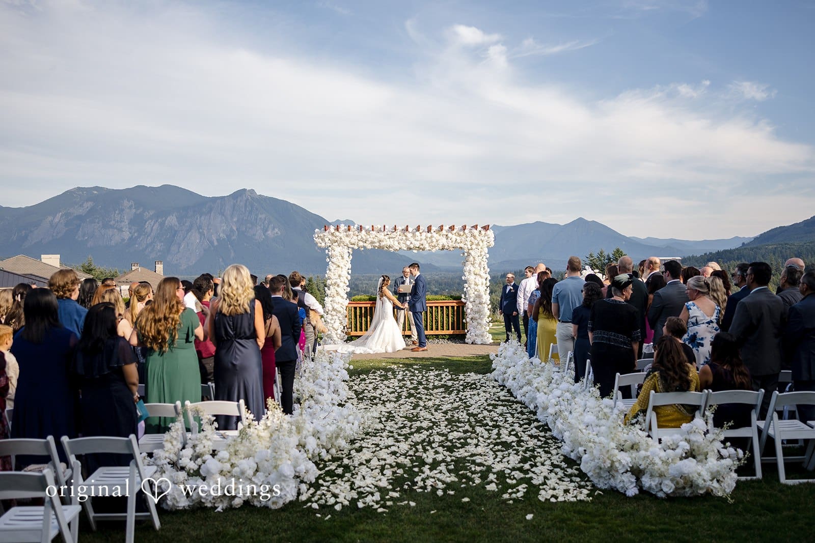 The Club at Snoqualmie Ridge Wedding// Kaj & Josh -
