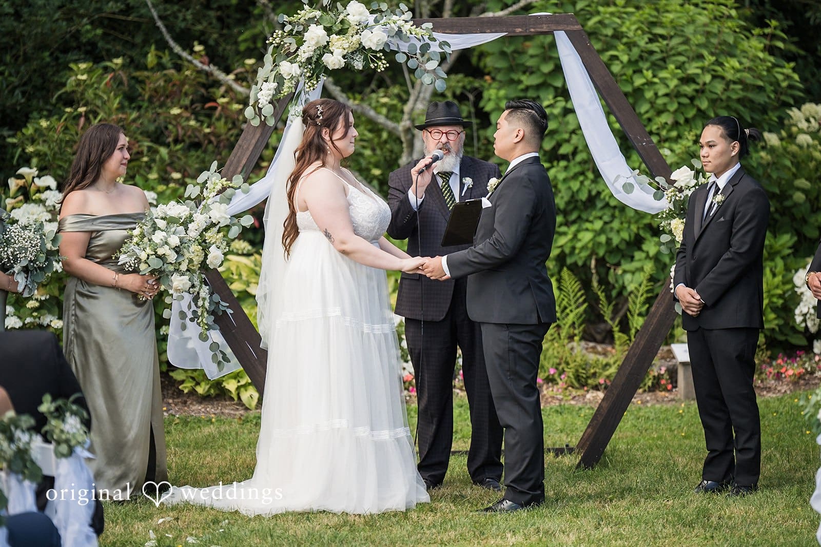 The Cove at Normandy Park Wedding // Mattison & Peter -