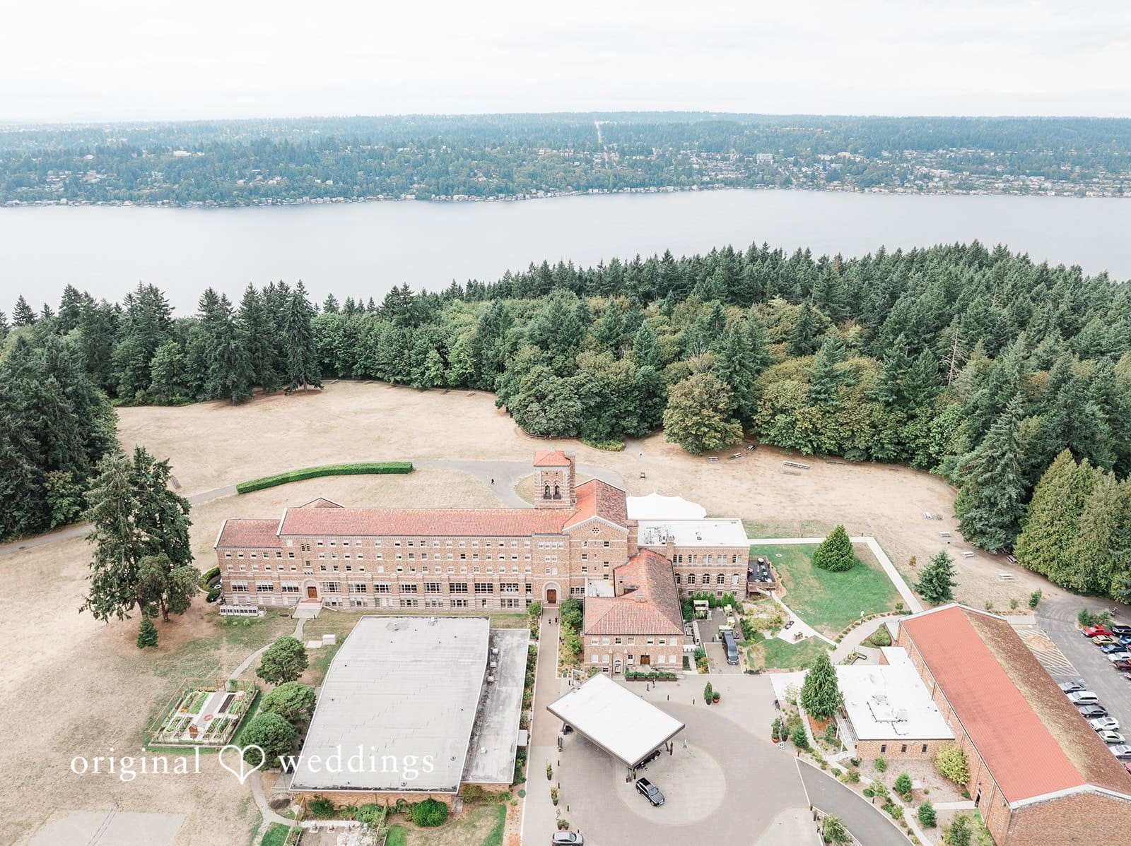 The Lodge at St. Edward State Park Wedding // Sydney & Carson -