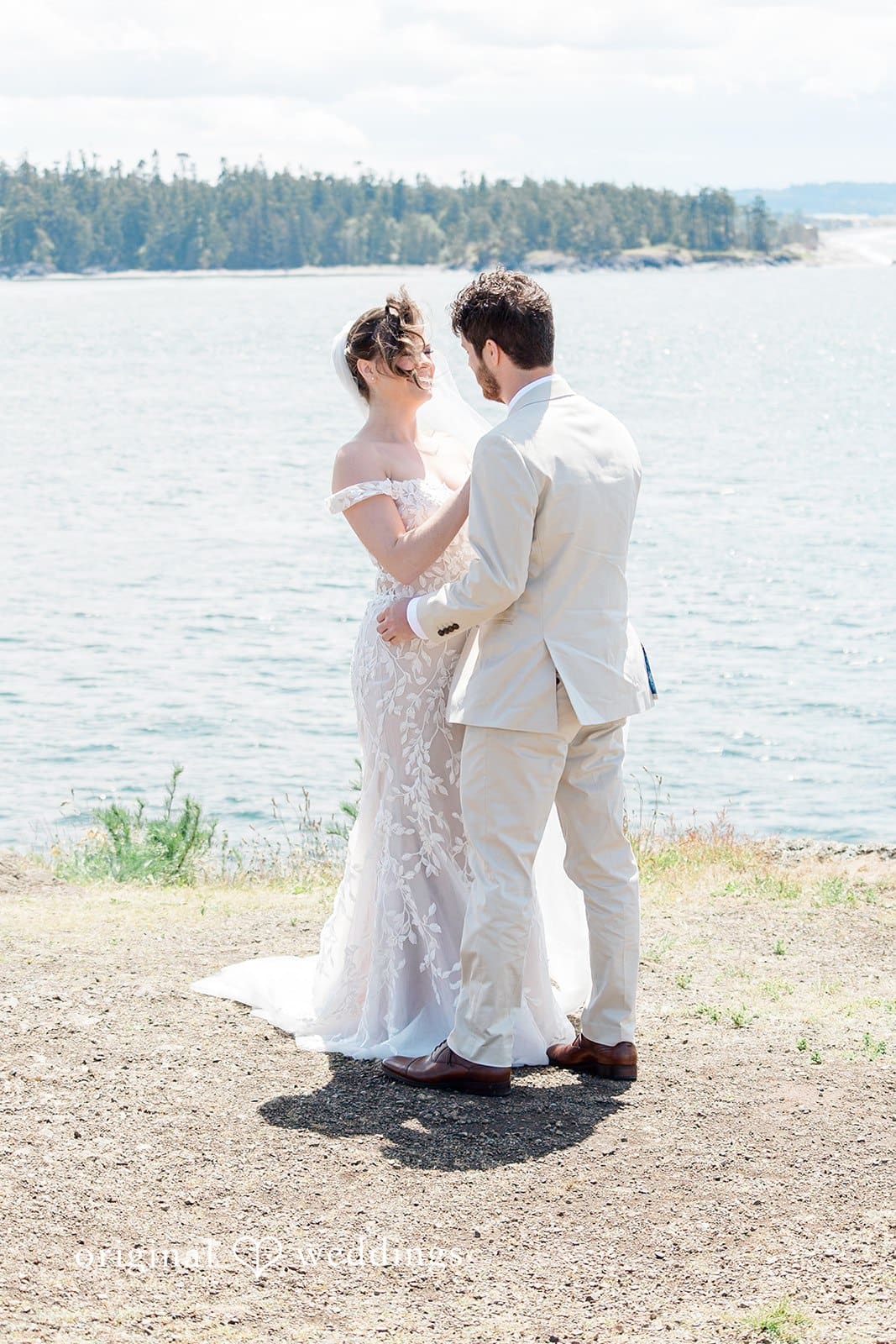 The Nantucket Inn Anacortes Wedding // Kendall & Dean -