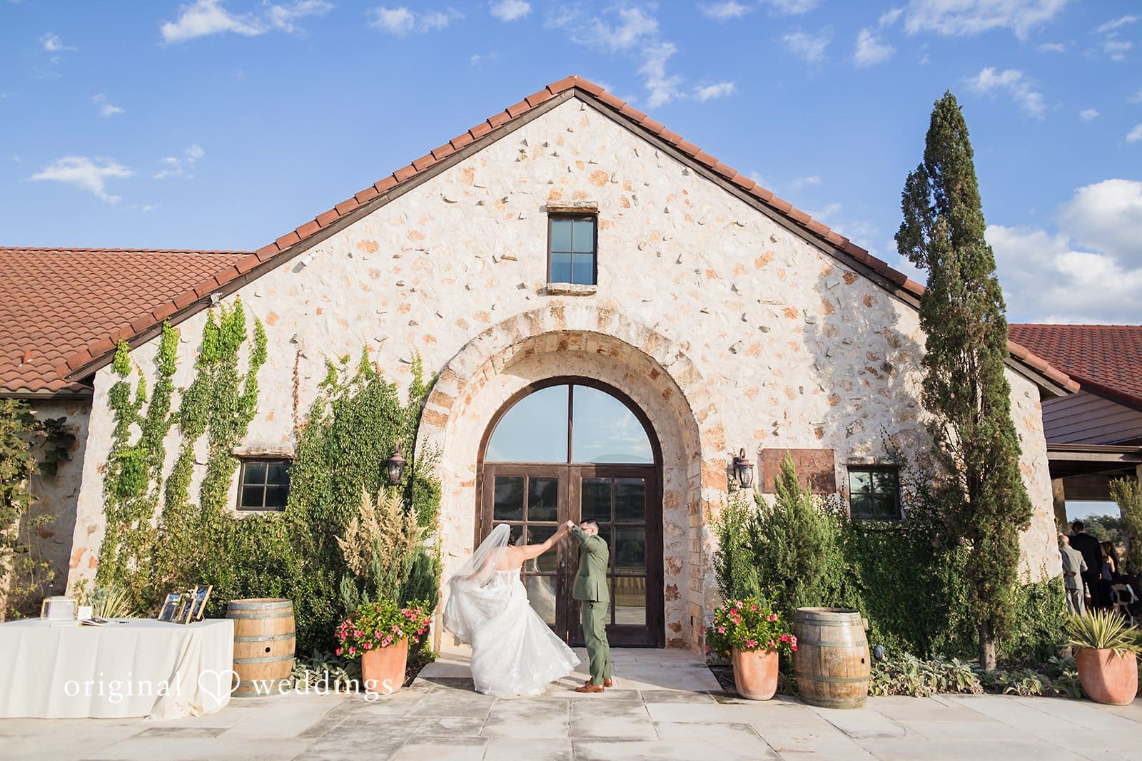 The Vineyard at Florence Wedding // Sullivan & Pedro -