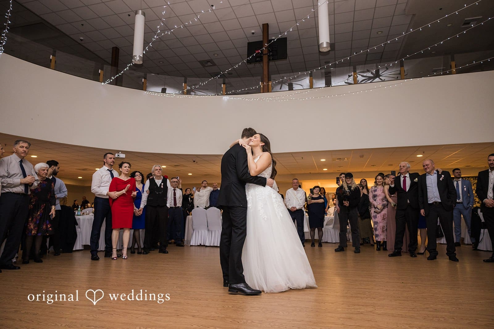Three Holy Hierarchs Romanian Orthodox Church Wedding // Suzana & Nikola -