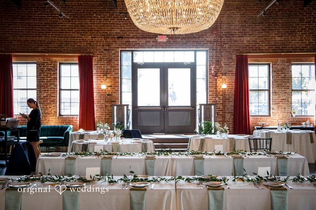 Washington DC wedding photography at Union Mills Public House by Original Weddings