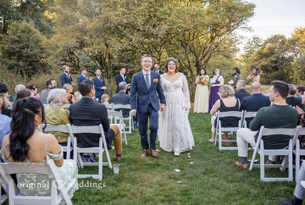 Grace + Zach UW Center for Urban Horticulture Wedding // Grace & Zach -