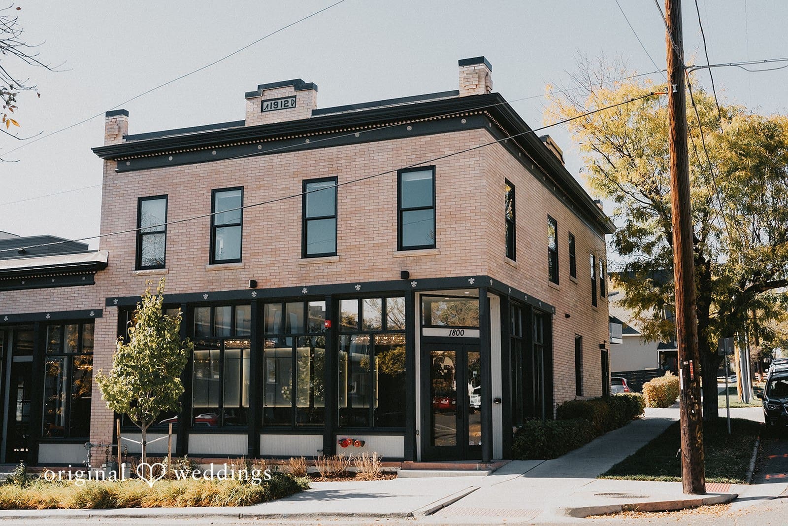 Varone Market Wedding // Courtney & Hayden -