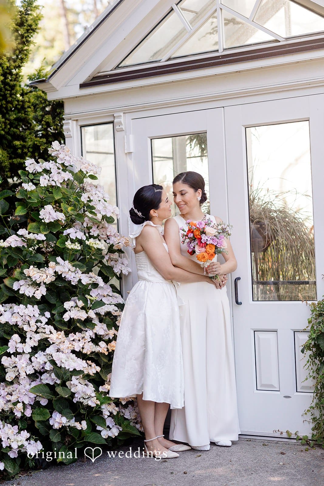 Volunteer Park Conservatory Wedding // Juliana & Andrea -