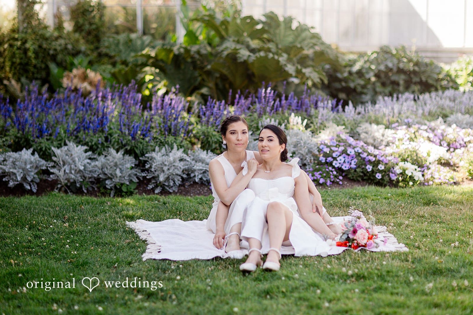 Volunteer Park Conservatory Wedding // Juliana & Andrea -