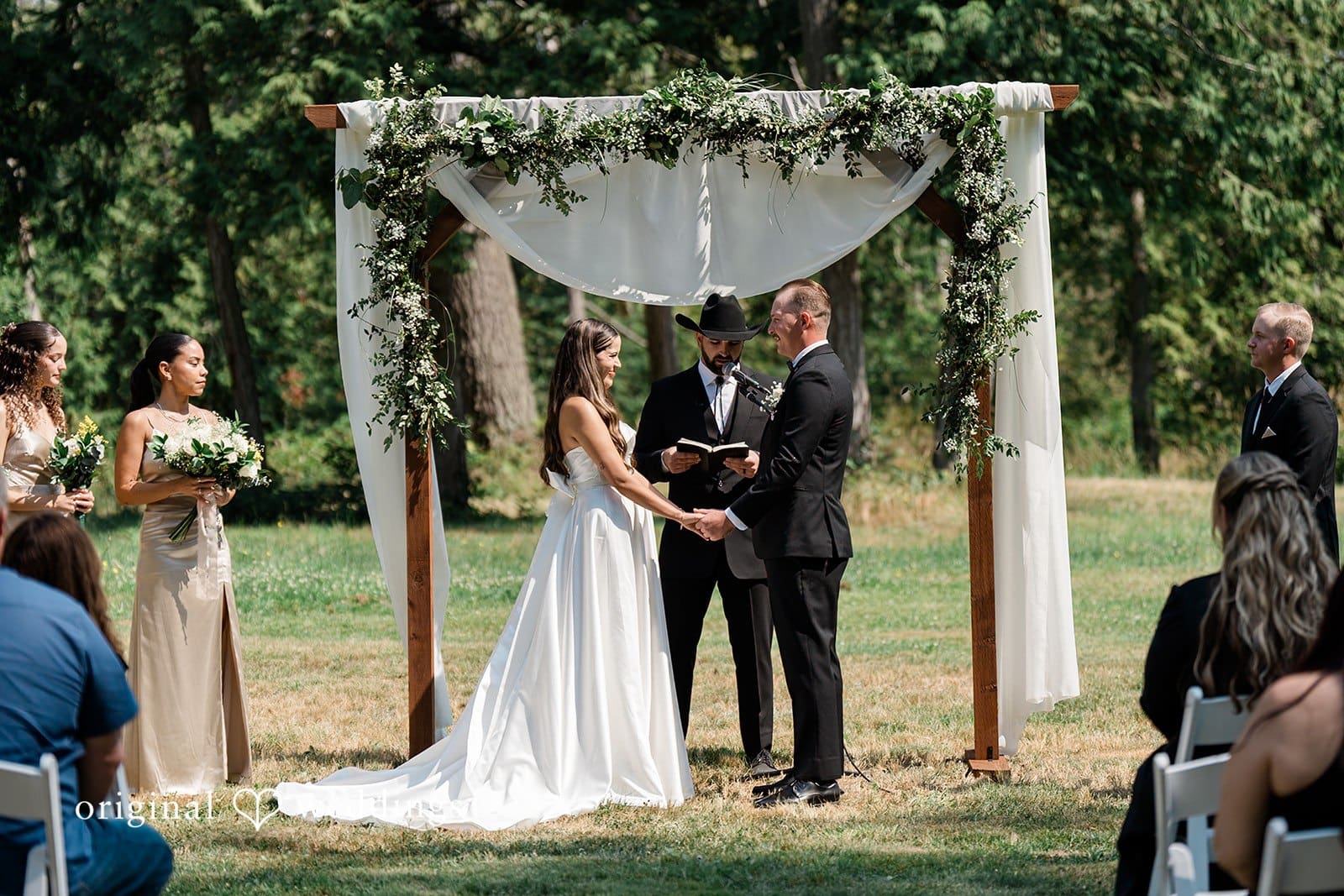 Washington Backyard Wedding // Karsyn & Joseph -