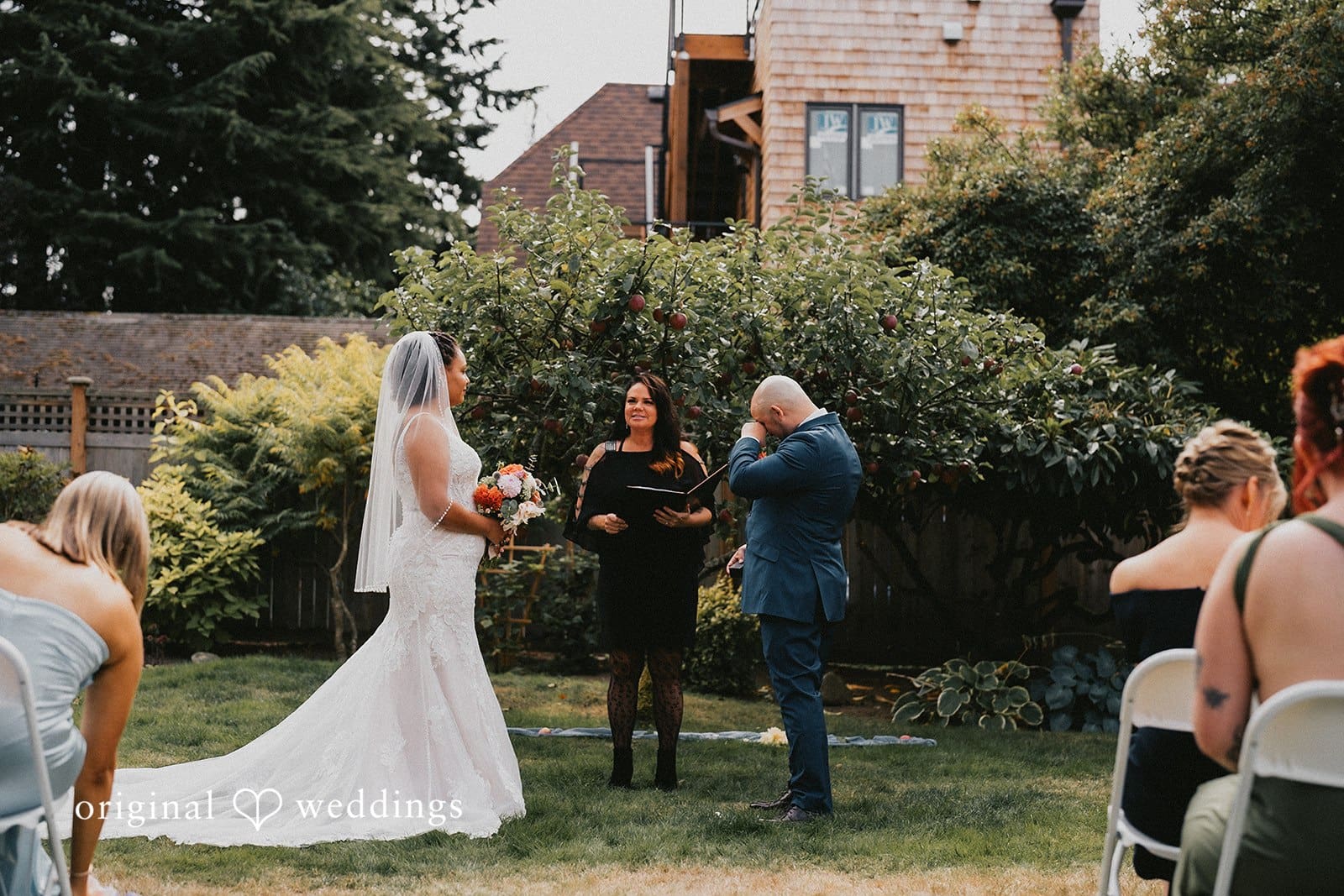 Washington Backyard Wedding // Kiara & Paul -
